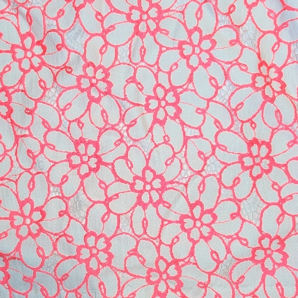 Lilly Pulitzer Hyacinth Fiesta Pink Pique Lace Pencil Skirt - Picture 7 of 8